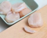 ホタテのパイ包み焼き　サバイヨンソース添作り方3写真
