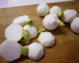 チビかぶ＆肉団子のスープ煮作り方1写真