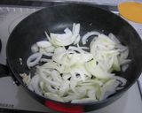 コク旨、ビーフストロガノフ。作り方1写真