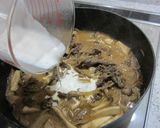 コク旨、ビーフストロガノフ。作り方5写真