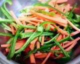 お弁当に☆レンジで簡単♪梅昆布和え作り方1写真