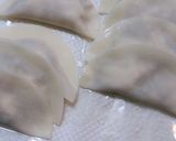 麻婆豆腐をリメイク！簡単！揚げ焼き餃子☆作り方2写真
