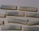 大葉とチーズを焼売の皮でクルクル～♪作り方1写真