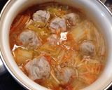 キムチで簡単♪焼売のキムチチゲスープ作り方4写真