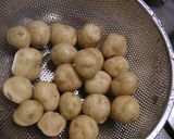 新じゃがと豚肉の炒め物作り方1写真