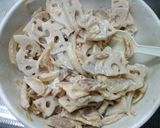 シャキシャキ蓮根のごま風味サラダ作り方7写真