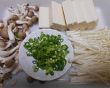 豚ばら肉と豆腐ときのこ煮の丼ぶり作り方2写真