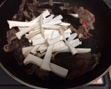 【簡単】牛肉とエリンギの焼肉炒め作り方3写真