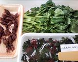 ホタルイカ・菜花・海藻で春の食べるスープ作り方1写真