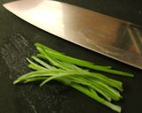 長ねぎの青いところを活用☆緑のくるくる作り方1写真