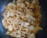新玉葱と豚ばら肉の味噌炒め作り方9写真