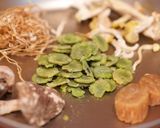 乾燥キノコとヤマイモのスープ作り方1写真