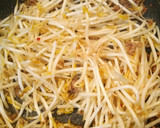 もやしとひき肉のピリ辛みそ炒め作り方3写真