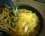 えびとキノコの　塩焼きそば作り方4写真