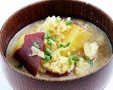 さつまいもと天かすのお味噌汁作り方3写真