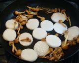 じゅわウマ～*´ω｀豚バラと山芋の炒め物作り方3写真