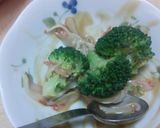 【お弁当】簡単☆ブロカマ和え作り方3写真