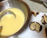 干しシイタケと茹でた鳥肉で本格茶碗蒸し作り方3写真