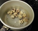 ☆簡単☆　うずらの卵のきれいなむき方作り方3写真