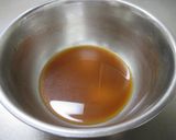 ニラともやしのオイスターそぼろ炒め作り方1写真