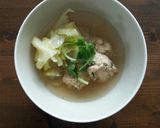春キャベツとフワフワ鶏だんごスープ作り方7写真