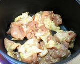 蒸し焼きチキンのミートソース作り方1写真