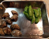 簡単❗️浅利ととスナップエンドウの酒蒸し作り方1写真