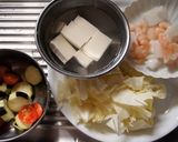 キャベツと魚介のほっこり♪豆乳チゲスープ作り方1写真