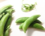 スナップエンドウとカニカマの明太マヨ和え作り方1写真