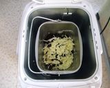★薄力粉でしっとり＊レーズンチーズパン＊作り方5写真