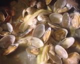 コチュジャンで♬あさりの中華風炒め作り方5写真
