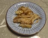 白菜の生姜炒め バター風味作り方1写真