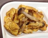 卵としめじのバター醤油★作り方5写真