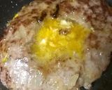 簡単★穴卵ハンバーグ和風作り方5写真