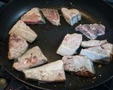 カリッうま！ぶりと野菜の醤油マヨ炒め作り方1写真