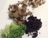 【男飯】きのこと貝割れの中華風ツナ和え作り方1写真