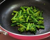 ✿菜の花と ふわふわ卵のコンソメバター✿作り方4写真