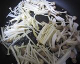きのこの洋風焼きそば作り方2写真