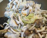 鶏ムネ肉としめじい～っぱい❀ガリバタ❀作り方7写真