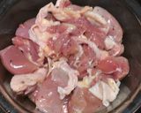 鶏もも肉の梅肉炒め作り方1写真