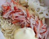 簡単♪ 蓮根と榎茸と蟹カマのマヨポン和え作り方5写真