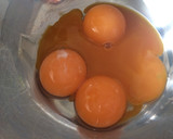 炊飯器で簡単！しっとりスポンジ♪作り方1写真