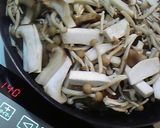 きのこたっぷりトマト缶で煮込みハンバーグ作り方5写真