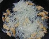 ねぎと白滝+鶏皮の炒めもの作り方2写真