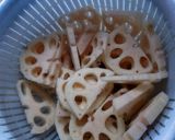 お酢が決め手⌒☆蓮根の甘辛炒め作り方1写真