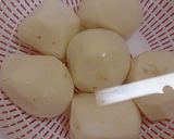 定番！じゃがいもとわかめの味噌汁♪作り方1写真