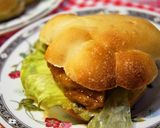 猫の手バンズで絶品！照焼きチキンバーガー作り方18写真