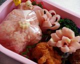 春にはお花のおにぎり♡キャラ弁にも♬作り方7写真