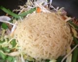 生中華麺でしっとり焼きソバ!作り方5写真