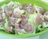 チキンとキャベツのトマト味噌蒸し作り方2写真